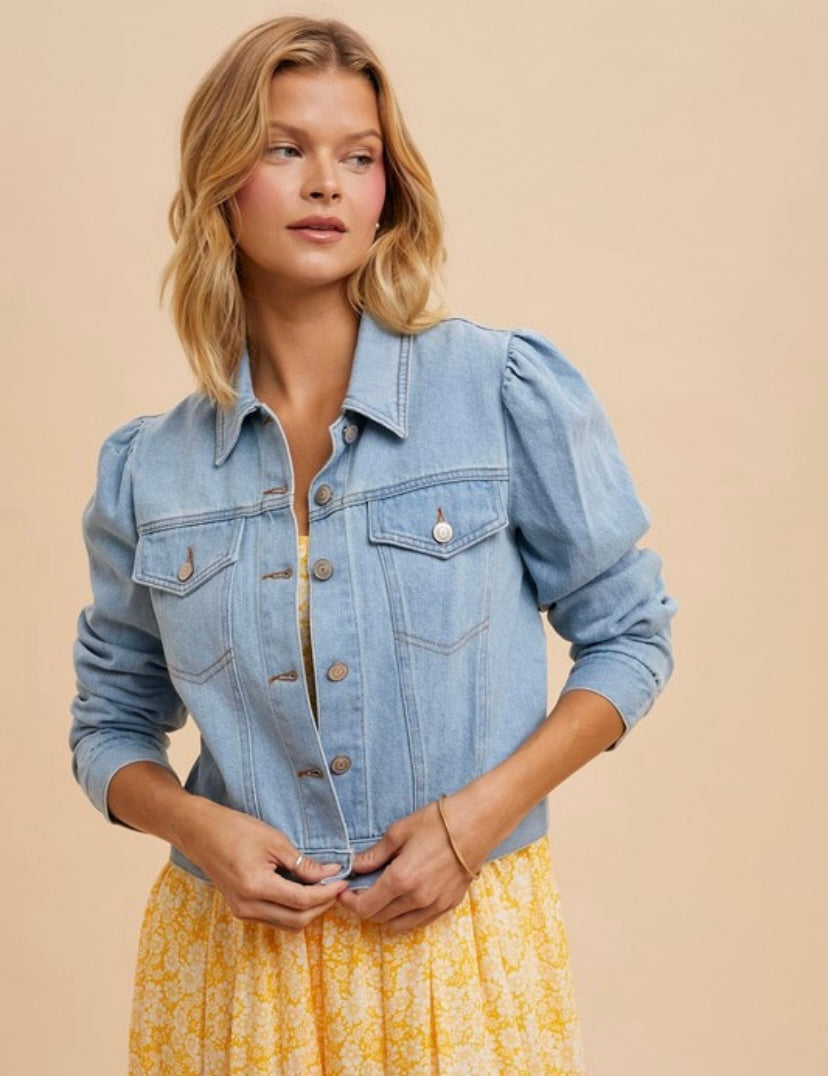 Shirred Sleeve Cropped Denim Jacket