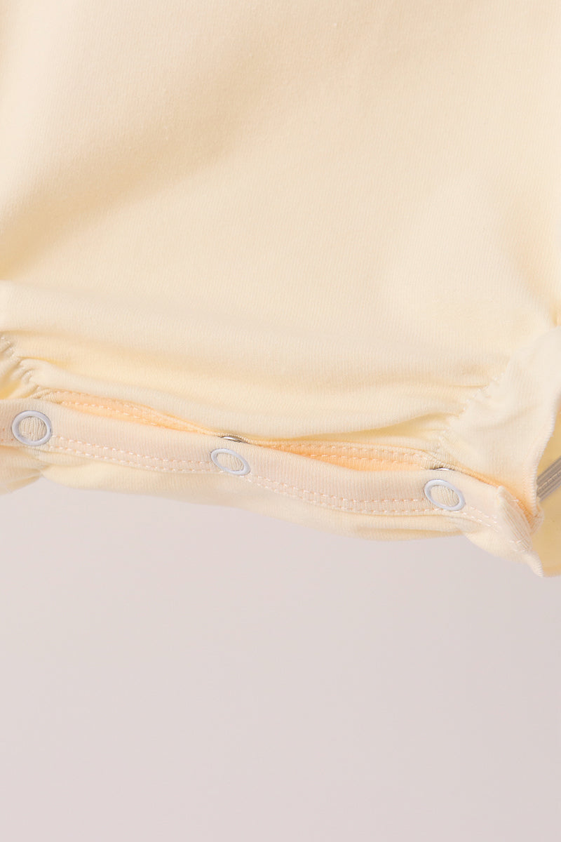 Cream Football French Knot Bubble