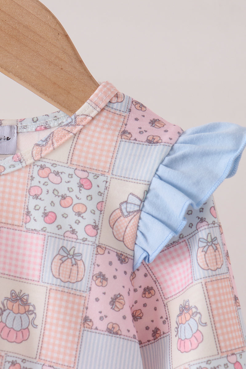 Pink pumpkin ruffle bubble
