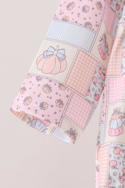 Pink pumpkin ruffle bubble