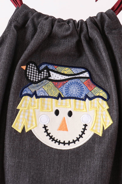 Charcoal Scarecrow Embroidery Bubble