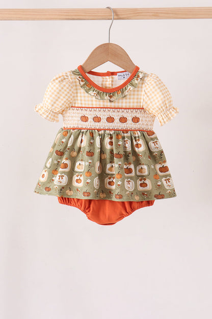 Vintage pumpkin smocked ruffle bubble