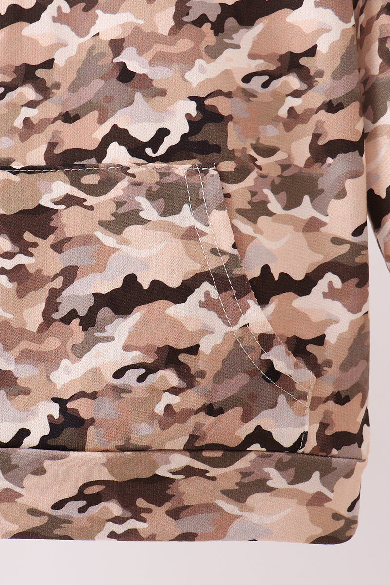 Camouflage zipper pullover